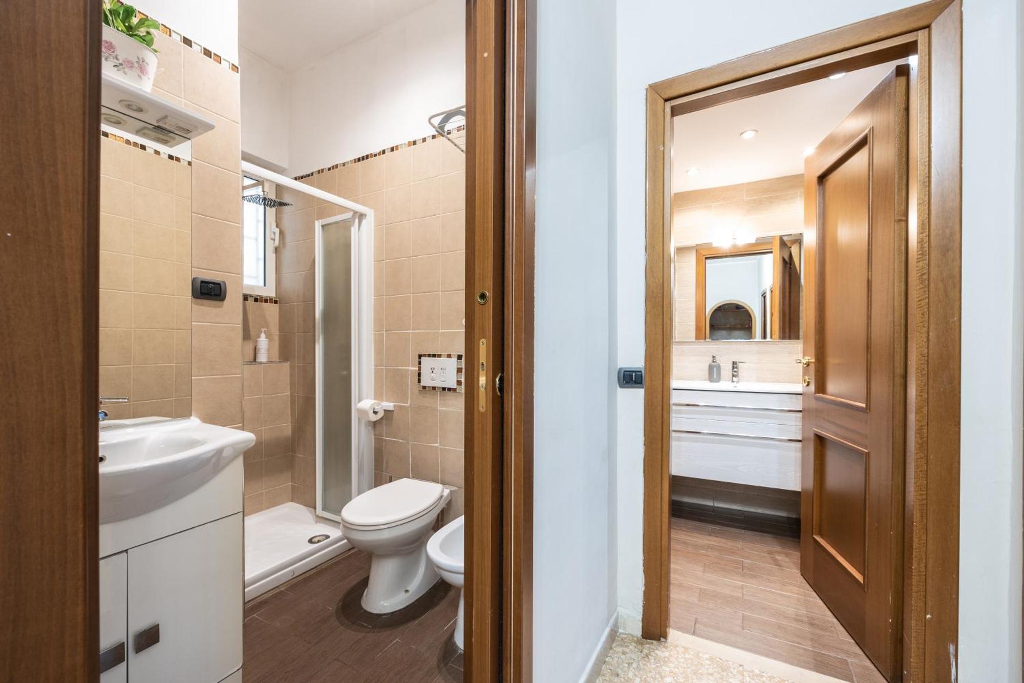 Big Apartment Rome Air Conditioning Wifi Netflix 90 Mq Экстерьер фото