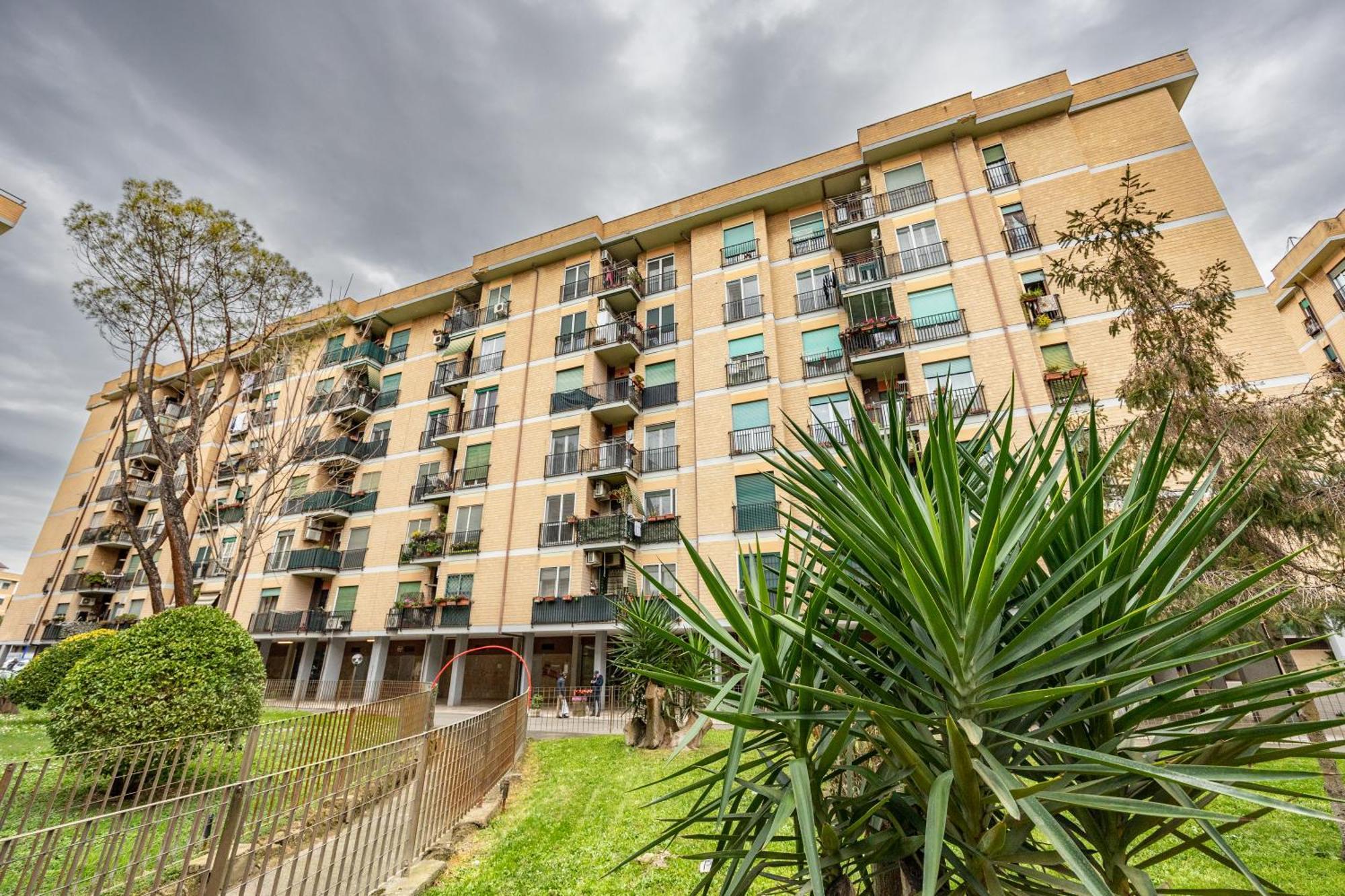 Big Apartment Rome Air Conditioning Wifi Netflix 90 Mq Экстерьер фото
